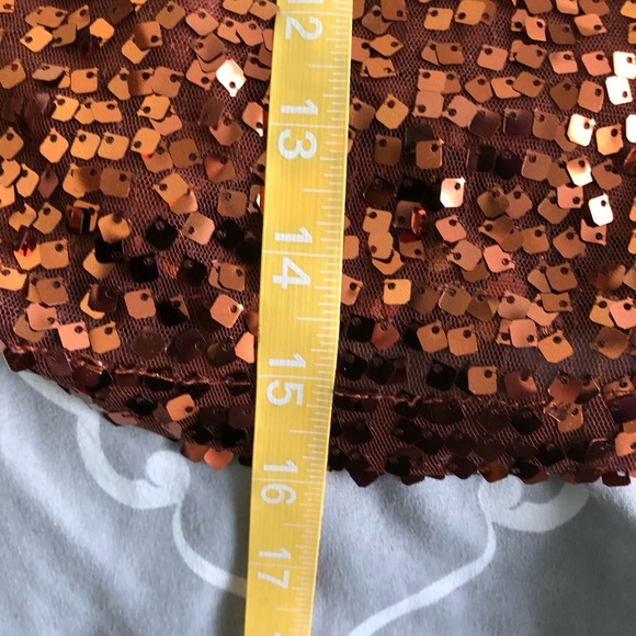 Fun sequin top - Picture 4 of 6